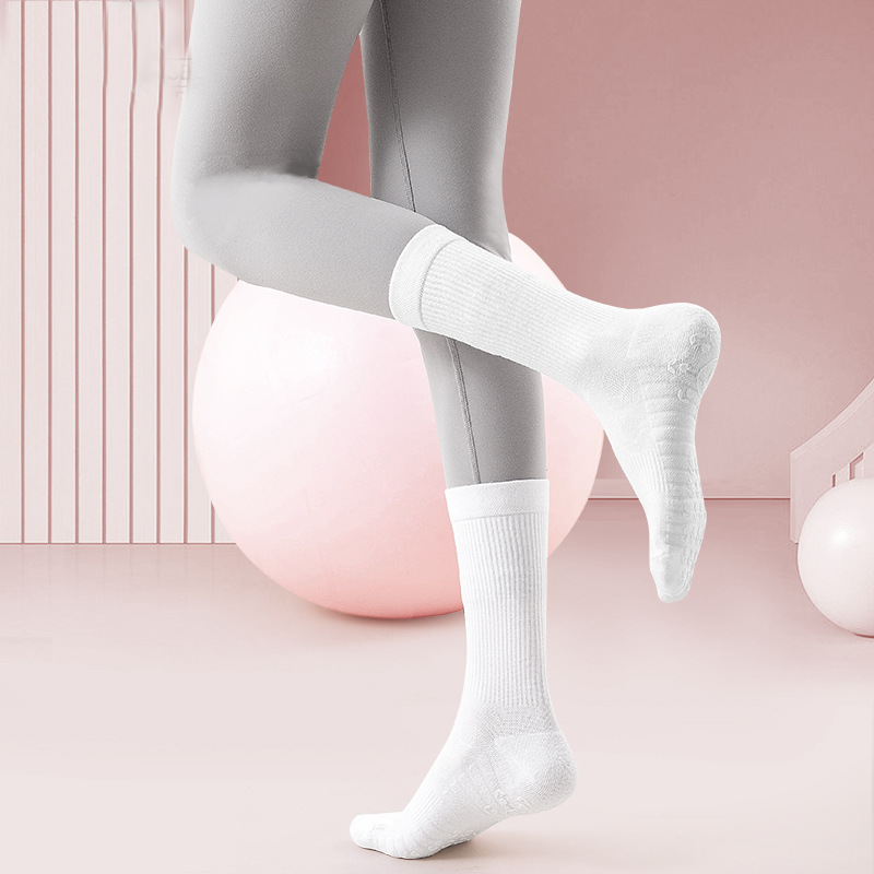 Women’s Mid-Calf Grippy Pilates Yoga Socks