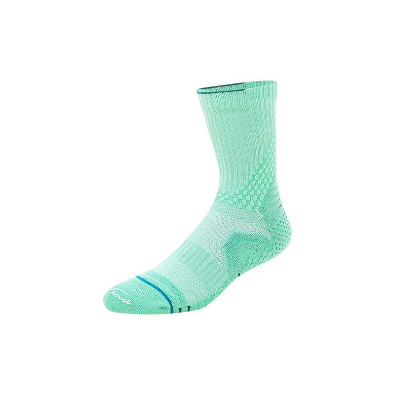 Men’s High-Mid Non-Slip Quick-Dry Basketball Socks