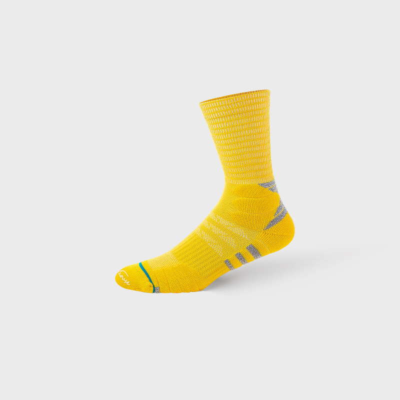 Men’s Mid-Calf Elite Basketball Non-Slip Terry Socks