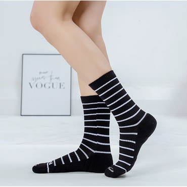 Mid-Calf Terry Versatile Running Trendy Socks