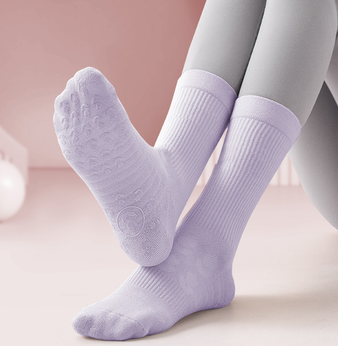 Women’s Mid-Calf Grippy Pilates Yoga Socks