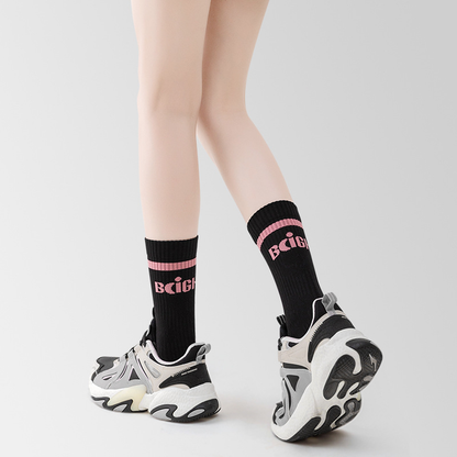 Women’s Mid-Calf Lightweight Odor-Free Terry Socks