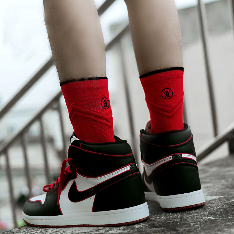 Men's High-Top Breathable Elite Basketball Socks with Towel Sole
