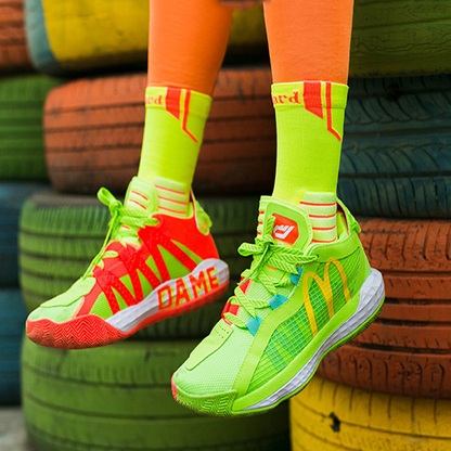 Dame 6 Lillard Mid-Calf Elite Basketball Socks for Performance